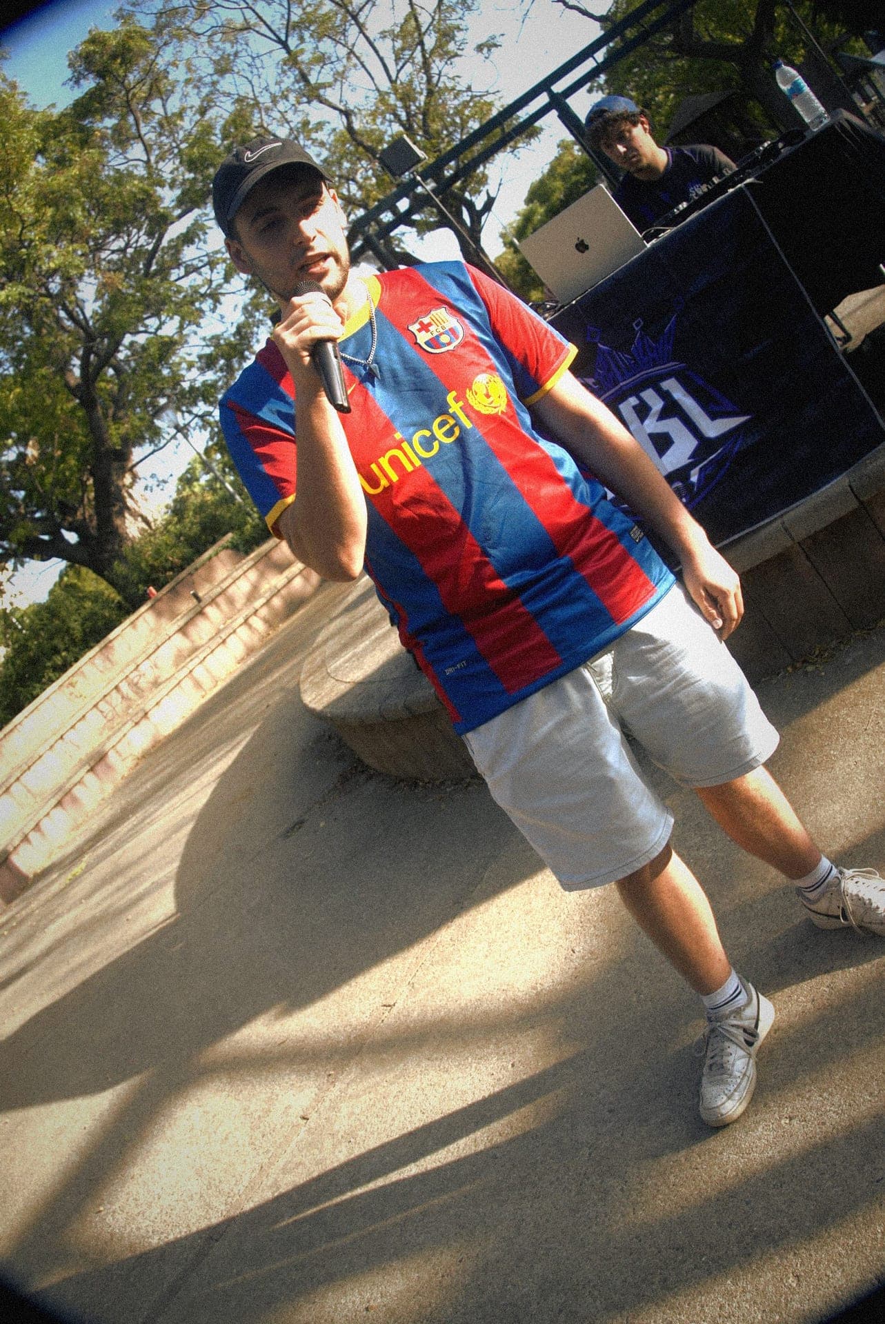 Jornada 4 · GLITCH · 4